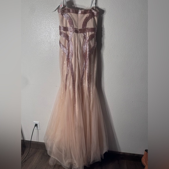 NWT Fancy dress prom dress wedding guest dress size 14 elegant dress sparkles - Picture 12 of 16